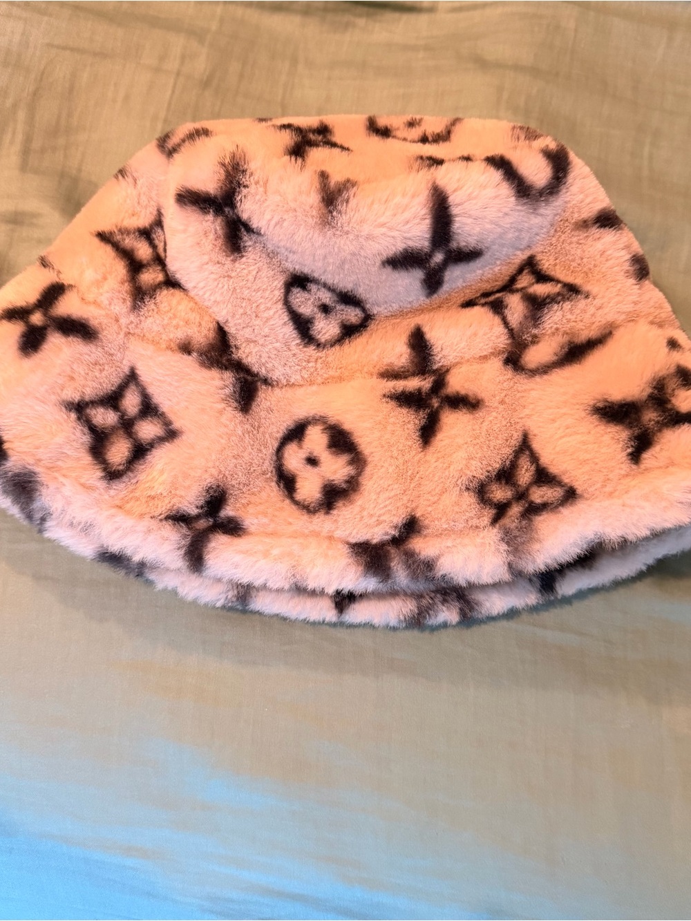 Faux Fur Bucket Hat - Picture 9 of 9